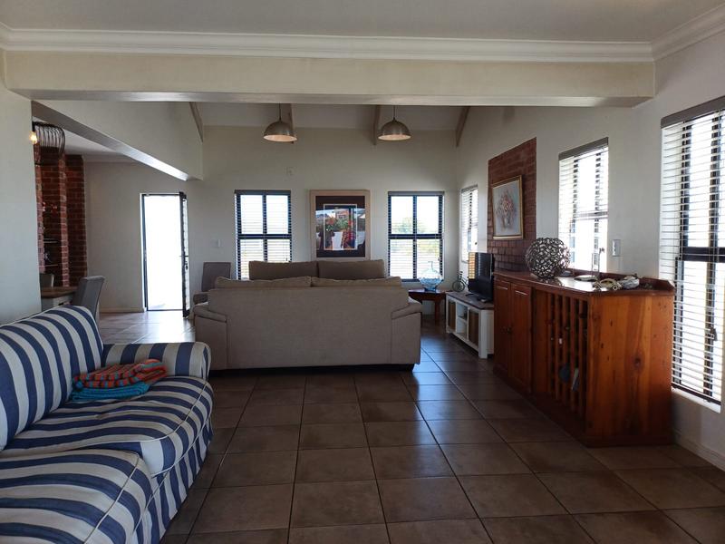 3 Bedroom Property for Sale in Britannia Bay Western Cape